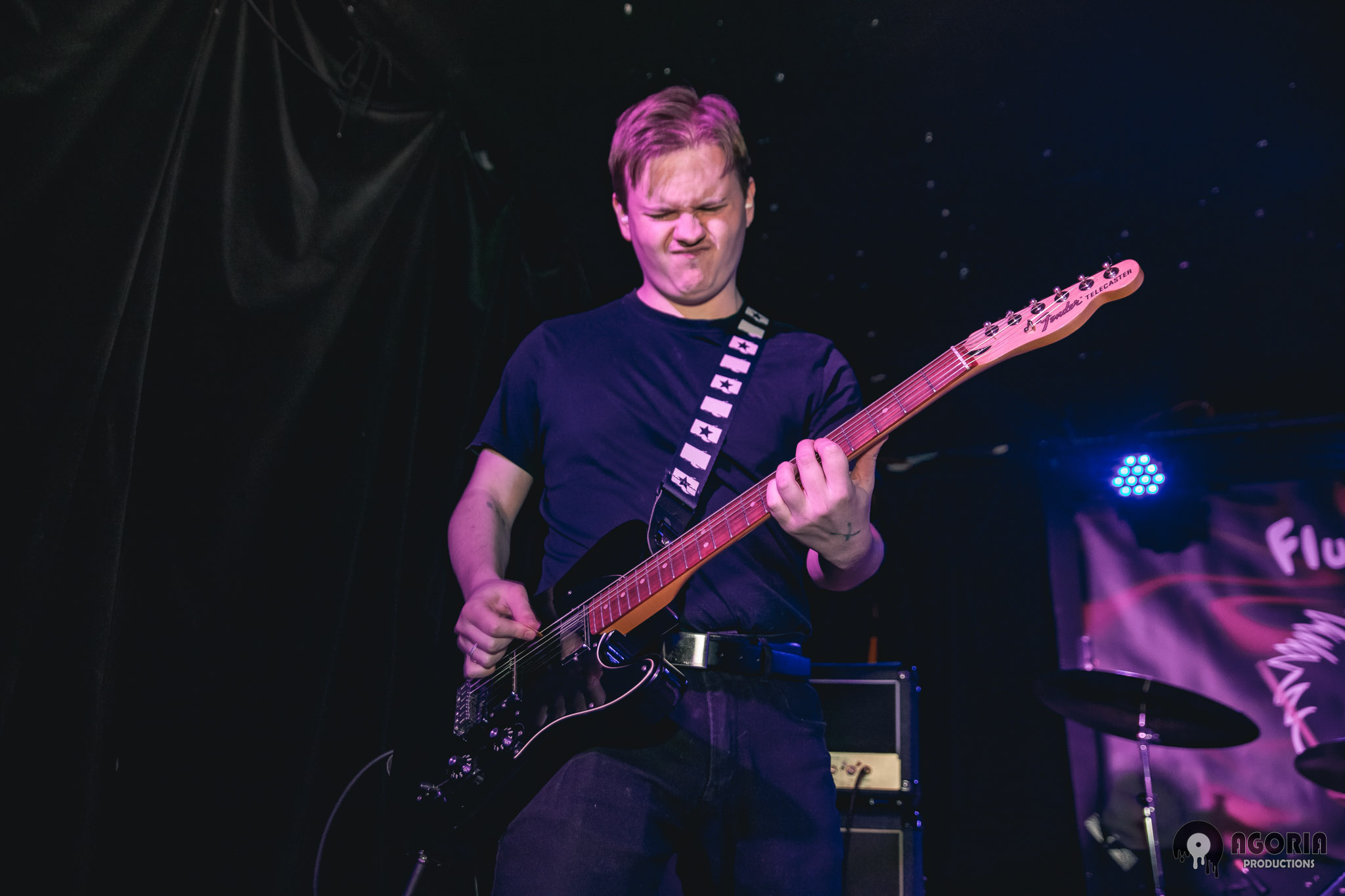 Nick of fluffio & the rpc playing telecaster guitar live
