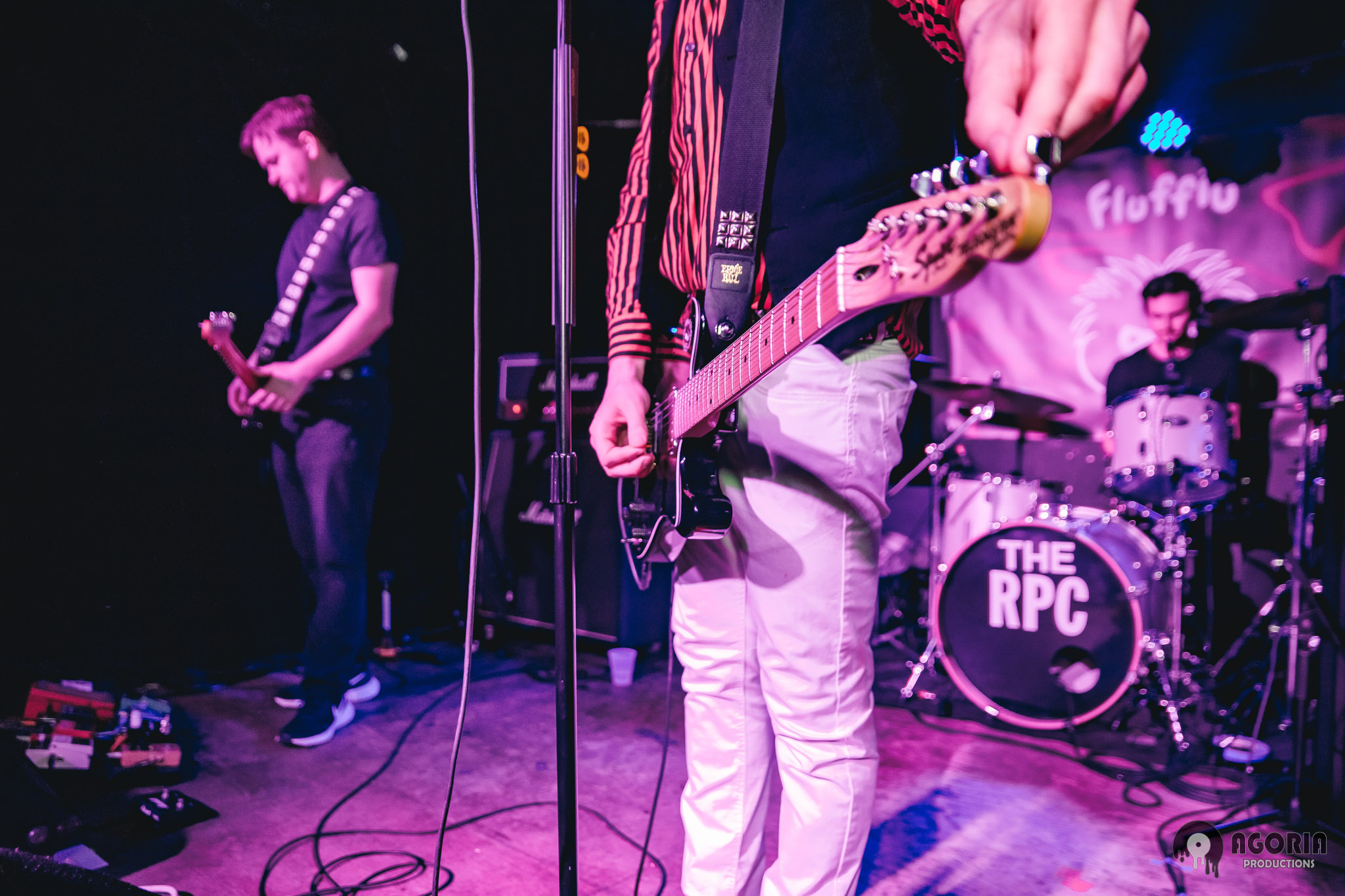 Fluffio and the RPC live in Toronto at The Baby G tuning Guitar