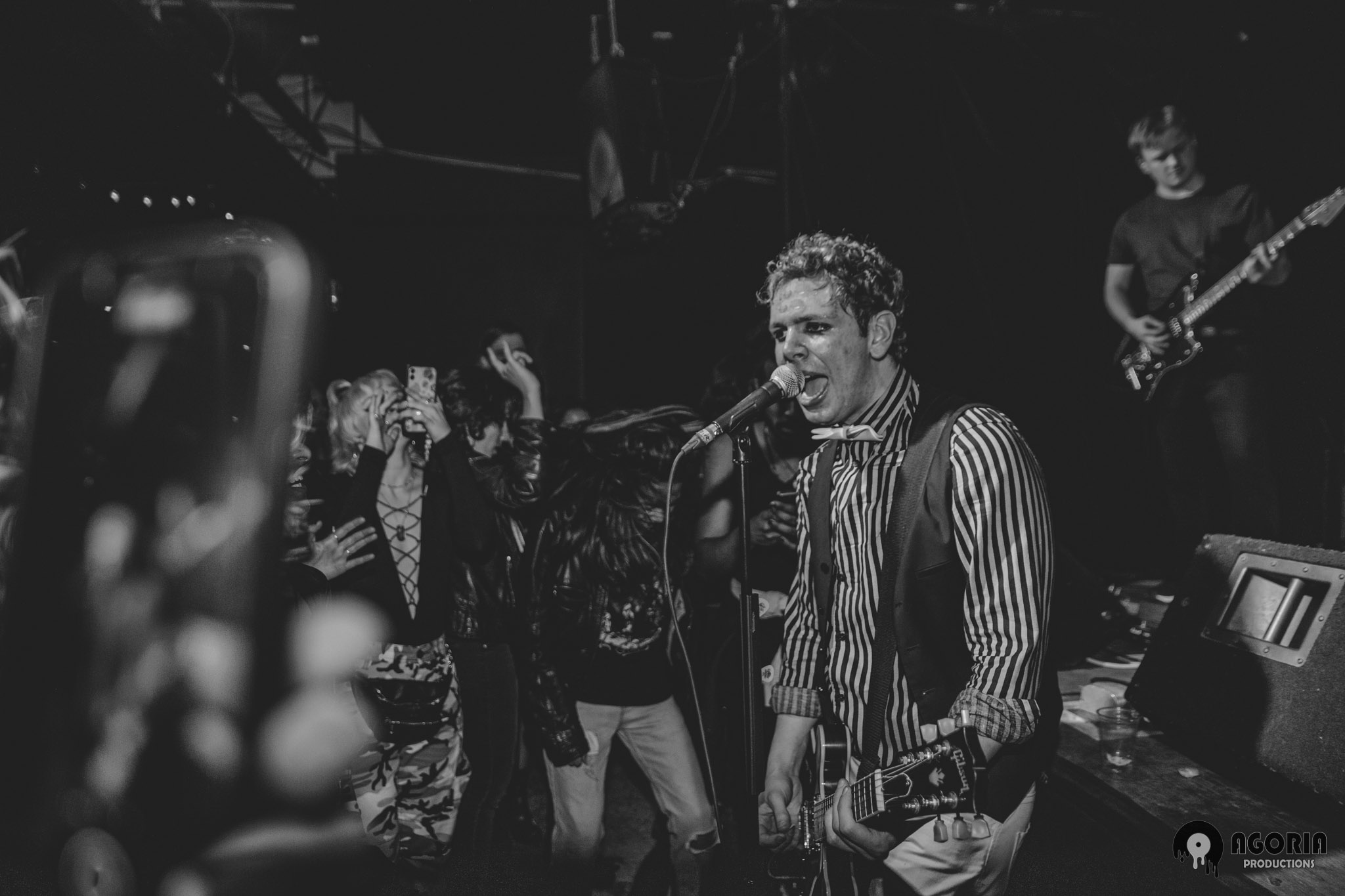 Fluffio performing live in the crowd with his band The RPC in Toronto