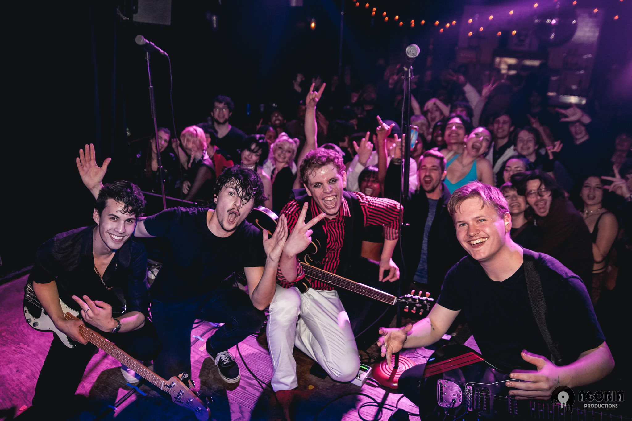 Fluffio and The RPC pose infront of big crowd after show in Toronto. Sean Winick, Tyler Twigger, Ryan Preiano, Nick